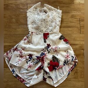 Chic Floral Lace Romper - White and Red
